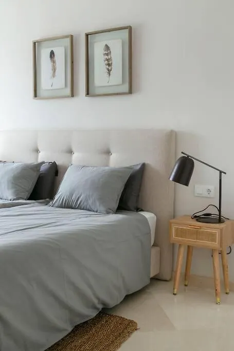 Daire First Line Beach Beautiful And Bright Home Marbella