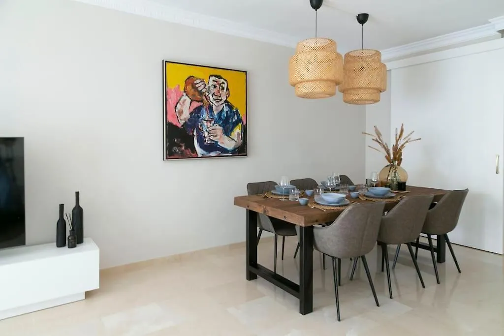 First Line Beach Beautiful And Bright Home Marbella İspanya